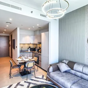 By Latinem Luxury 1br Holiday W2817 Near Burj Khalifa شقة دبي